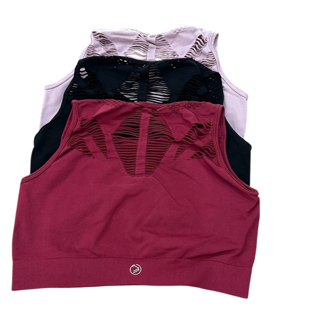 Three (3) SAVVI Tahiti Sports Bra Size M - Picture 6 of 9